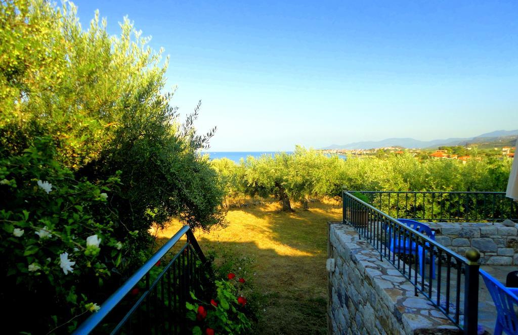 Villa Pefnos อายิโอสนิโกลาโอส ห้อง รูปภาพ